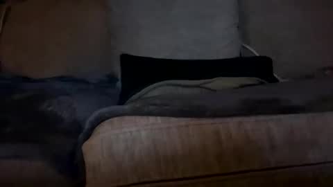 suckmywhitecock25 online show from January 14, 2025, 2:19 am