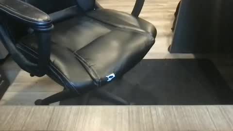 suckonthis318 online show from March 14, 2026, 2:00 pm