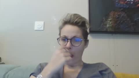 Snapshot of sucrette5629 chatting on December 13, 2024, 10:30 am sucrette5629 online show from December 13, 2024, 10:30 am