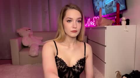Snapshot of sue_star chatting on May 24, 2026, 8:47 pm Emmy online show from May 24, 2026, 8:47 pm