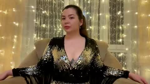 Snapshot of sueanncoward chatting on May 21, 2026, 10:17 pm Katrina online show from May 21, 2026, 10:17 pm