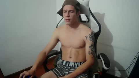 suez666 online show from November 19, 2025, 3:39 am