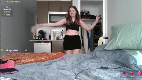 Snapshot of sufferbunny chatting on March 6, 2025, 4:49 pm Nikki Sabel online show from March 6, 2025, 4:49 pm