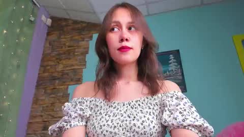 Snapshot of sugar_blond chatting on February 4, 2025, 11:16 am sugar blond online show from February 4, 2025, 11:16 am