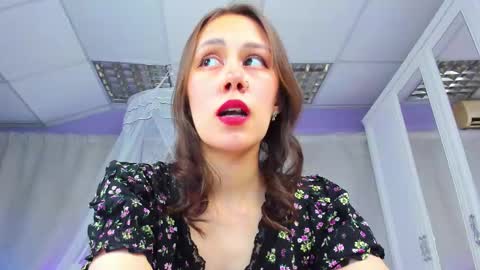 Snapshot of sugar_blond chatting on February 24, 2025, 11:21 am sugar blond online show from February 24, 2025, 11:21 am