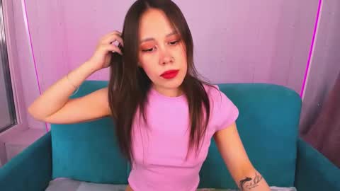 Snapshot of sugar_blond chatting on November 16, 2025, 2:06 am sugar blond online show from November 16, 2025, 2:06 am