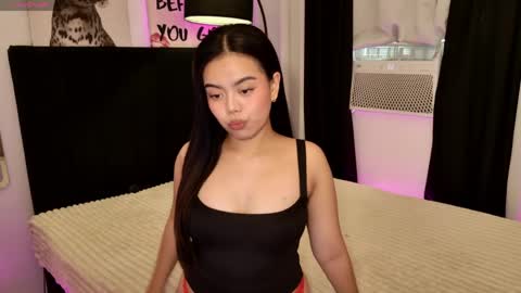 sugar_pinay18x online show from April 26, 2026, 12:08 am