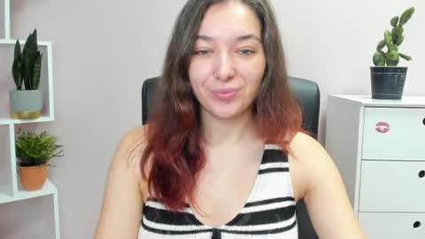Snapshot of sugar_xmegan chatting on August 1, 2026, 7:18 am Megan online show from August 1, 2026, 7:18 am