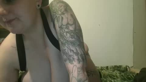 Snapshot of sugarbaby69969 chatting on November 12, 2025, 4:18 pm sugarbaby69969 online show from November 12, 2025, 4:18 pm