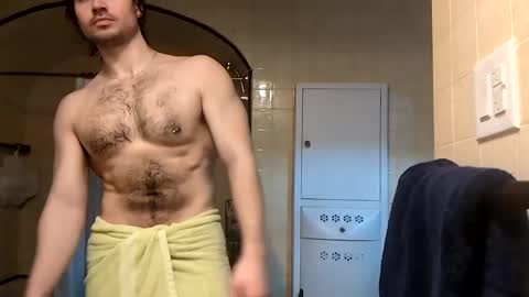 Snapshot of sugargay222 chatting on January 29, 2025, 12:33 am Sugar online show from January 29, 2025, 12:33 am