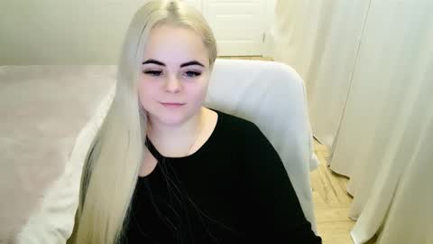 Snapshot of sugarkissx chatting on March 1, 2025, 4:15 am sugarkissx online show from March 1, 2025, 4:15 am