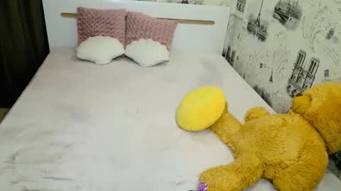 sugarkissx online show from December 4, 2025, 9:01 pm