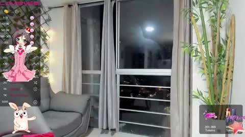 Snapshot of sugarmommy22 chatting on December 17, 2024, 8:43 pm kira online show from December 17, 2024, 8:43 pm