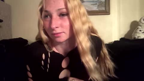 sugarrushxoxo online show from March 9, 2026, 5:11 am