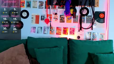 sugarsoot online show from June 6, 2026, 6:18 am