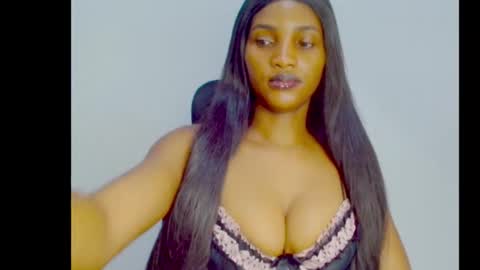 Snapshot of sugax_cuntwetxx chatting on November 14, 2025, 9:19 am Ivy online show from November 14, 2025, 9:19 am