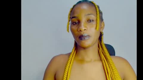 Snapshot of sugax_cuntwetxx chatting on December 5, 2025, 9:29 am Ivy online show from December 5, 2025, 9:29 am