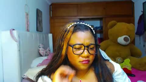 Snapshot of suggarbaby1 chatting on February 23, 2025, 9:11 am Cami Back in 2 hours online show from February 23, 2025, 9:11 am