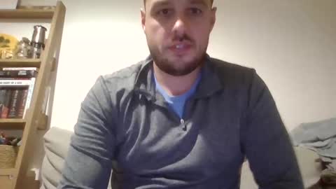 Snapshot of suggs124 chatting on November 14, 2025, 7:01 pm suggs124 online show from November 14, 2025, 7:01 pm