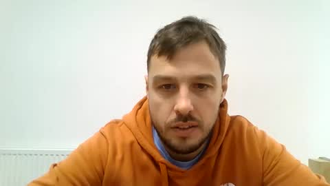 Snapshot of suggs124 chatting on November 19, 2025, 2:28 pm suggs124 online show from November 19, 2025, 2:28 pm