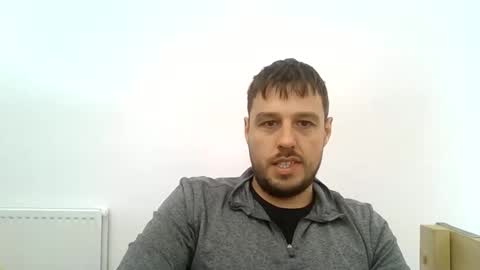 Snapshot of suggs124 chatting on April 10, 2026, 1:05 pm suggs124 online show from April 10, 2026, 1:05 pm