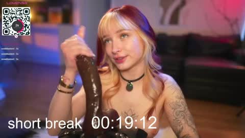 Lika ginger  Jessy blond   online show from May 3, 2026, 3:12 am