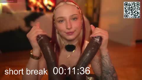 Snapshot of suk_ki chatting on June 10, 2026, 6:45 am Lika ginger Jessy blond online show from June 10, 2026, 6:45 am