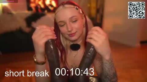 Snapshot of suk_ki chatting on July 4, 2026, 5:08 pm Lika ginger Jessy blond online show from July 4, 2026, 5:08 pm
