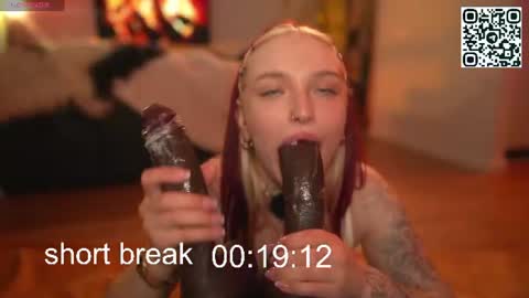 Snapshot of suk_ki chatting on July 20, 2026, 6:49 am Lika ginger Jessy blond online show from July 20, 2026, 6:49 am