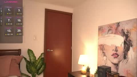 Suki online show from April 30, 2026, 11:42 pm