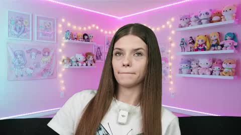 Snapshot of sukie_spooky chatting on April 8, 2026, 12:27 pm sukie_spooky online show from April 8, 2026, 12:27 pm