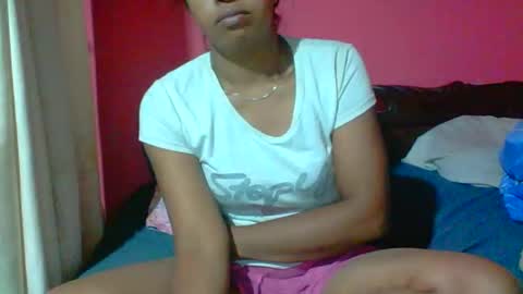 Snapshot of sukietalore chatting on May 26, 2026, 5:42 pm SukieTalore online show from May 26, 2026, 5:42 pm