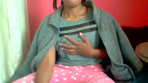 Snapshot of sukietalore chatting on May 28, 2026, 4:21 am SukieTalore online show from May 28, 2026, 4:21 am