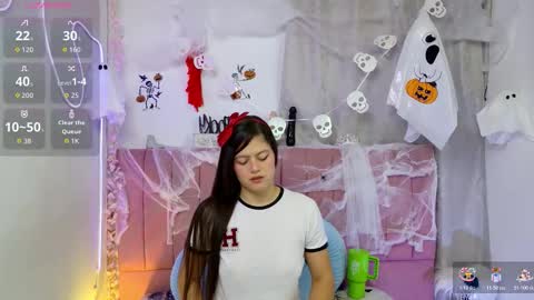 Snapshot of sukilove18 chatting on October 28, 2025, 11:29 pm sukilove18 online show from October 28, 2025, 11:29 pm