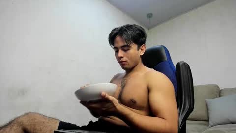 Snapshot of sukuna_hara chatting on September 14, 2025, 1:43 pm sukuna_hara online show from September 14, 2025, 1:43 pm