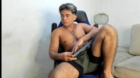 Snapshot of sukuna_hara chatting on October 23, 2025, 1:21 pm sukuna_hara online show from October 23, 2025, 1:21 pm