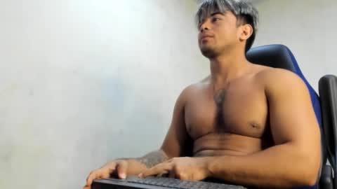 Snapshot of sukuna_hara chatting on November 14, 2025, 2:05 pm sukuna_hara online show from November 14, 2025, 2:05 pm