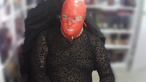 Sumisolatex online show from January 27, 2025, 12:05 pm