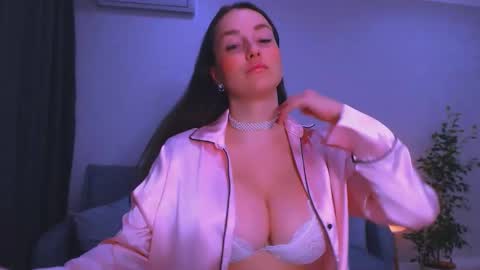 Snapshot of summer_finn chatting on January 10, 2026, 2:52 pm Christina online show from January 10, 2026, 2:52 pm