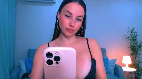 Snapshot of summer_finn chatting on April 9, 2026, 7:08 pm Christina online show from April 9, 2026, 7:08 pm