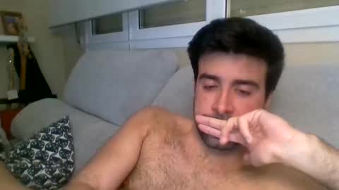 summer_heat online show from November 20, 2025, 9:36 pm