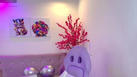 Snapshot of summer_miller chatting on July 31, 2026, 11:42 am summer_miller online show from July 31, 2026, 11:42 am