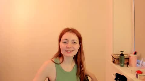 Summer Preston online show from November 30, 2025, 11:03 am