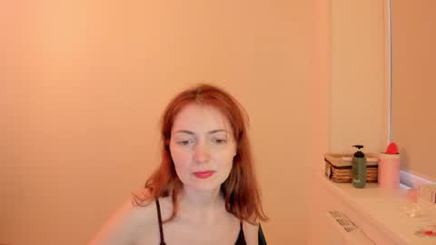Snapshot of summer_preston chatting on June 3, 2026, 6:02 pm Summer Preston online show from June 3, 2026, 6:02 pm