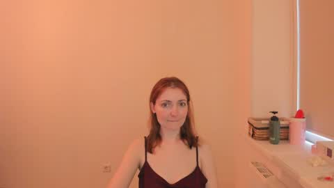 Snapshot of summer_preston chatting on June 4, 2026, 3:18 pm Summer Preston online show from June 4, 2026, 3:18 pm