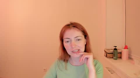 Snapshot of summer_preston chatting on June 12, 2026, 9:03 pm Summer Preston online show from June 12, 2026, 9:03 pm