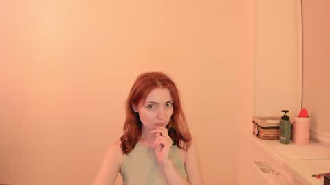 Snapshot of summer_preston chatting on July 10, 2026, 8:22 pm Summer Preston online show from July 10, 2026, 8:22 pm
