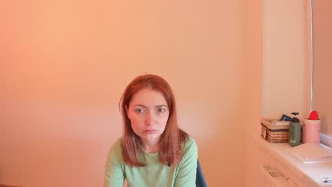 Snapshot of summer_preston chatting on July 19, 2026, 9:35 am Summer Preston online show from July 19, 2026, 9:35 am