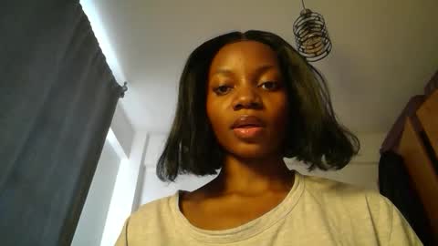 Snapshot of summerbuddy chatting on May 3, 2026, 5:13 am summerbuddy online show from May 3, 2026, 5:13 am