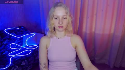 Snapshot of summerjem chatting on March 4, 2026, 9:48 am summerjem online show from March 4, 2026, 9:48 am